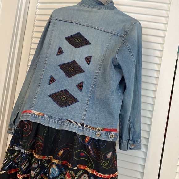 Upcycled long denim duster / jean jacket OOAK Reworked tiered appliqué boho - Picture 3 of 12